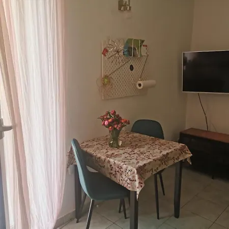Pine Apartment